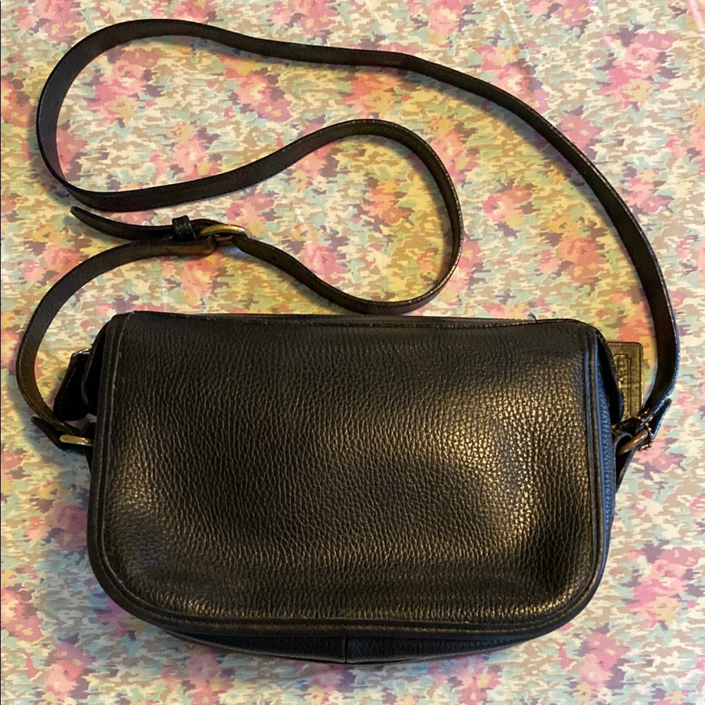 Vintage 1990’s COACH Black Leather Crossbody Bag
